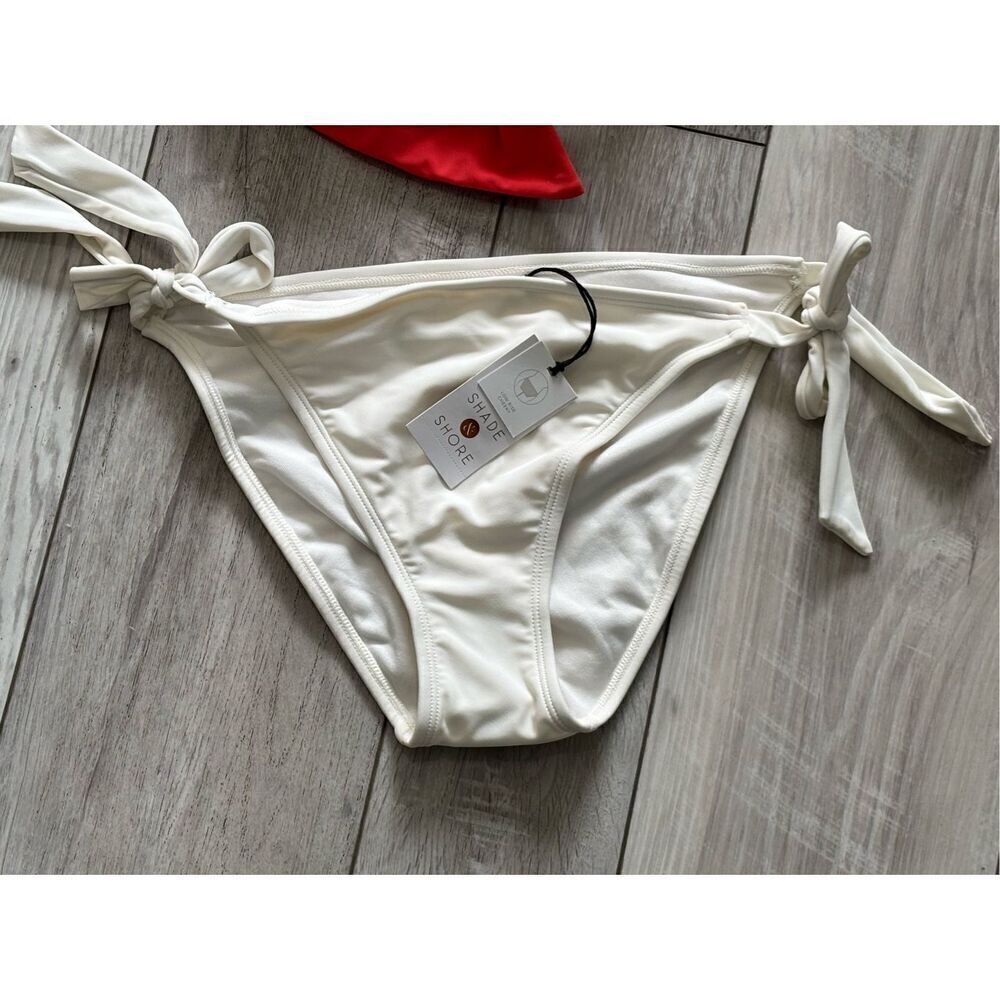 Target Shade & Shore two-piece bikini swimsuit size M 32B - Picture 2 of 12